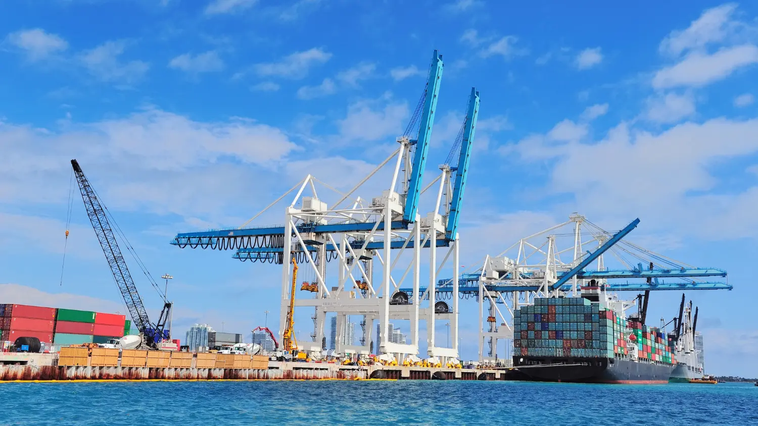 Top 6 Advantages of Sea Freight Shipping for Global Trade